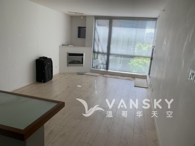 250511112618_Richmood 客厅.jpg